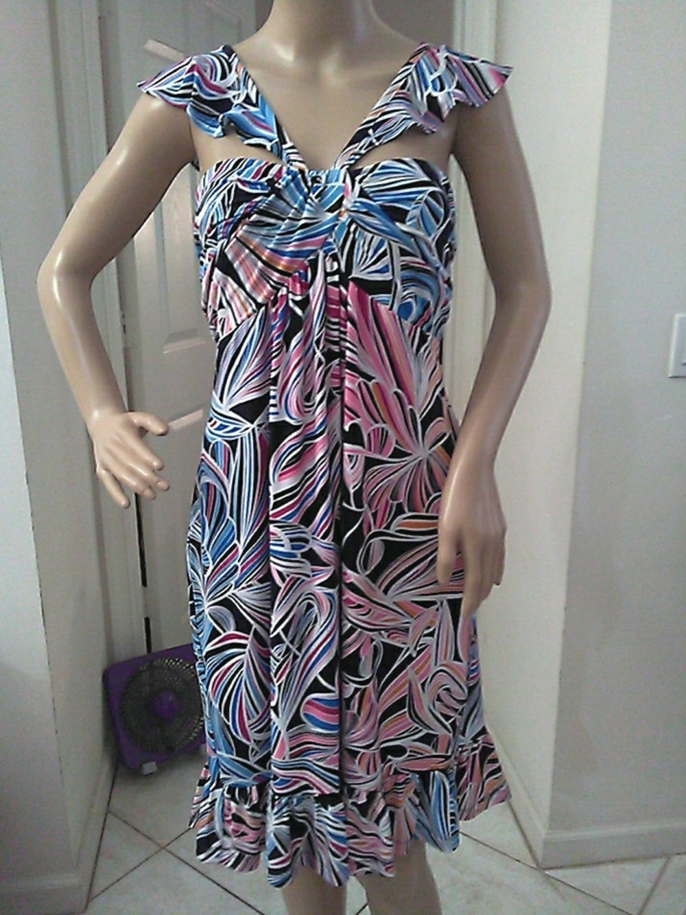 NWT Trina Turk Pink & Blue Abstract Ruffle Midi Dress SZ 12 STRETCH SOFT LINED